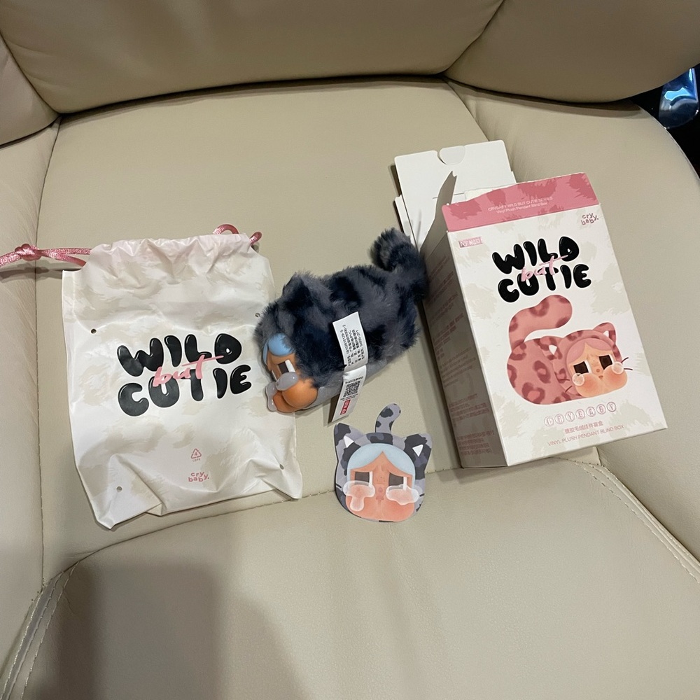 AUTHENTIC CRYBABY Wild but Cutie in denim